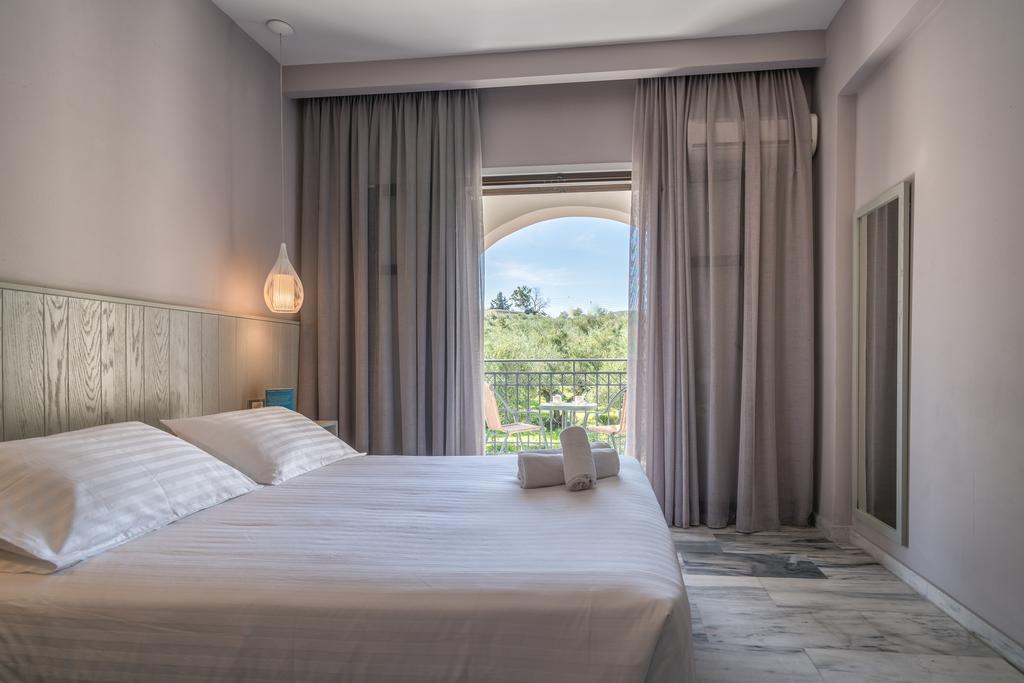 Castelli Hotel-Adults Only Laganas Exterior photo